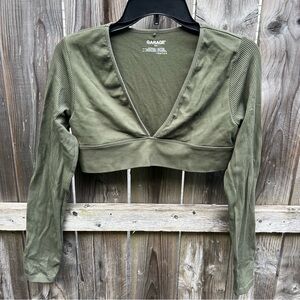 Garage Long Sleeve Crop Top